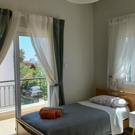 Unique Beach Luxurious Villas Айя-Напа Экстерьер фото