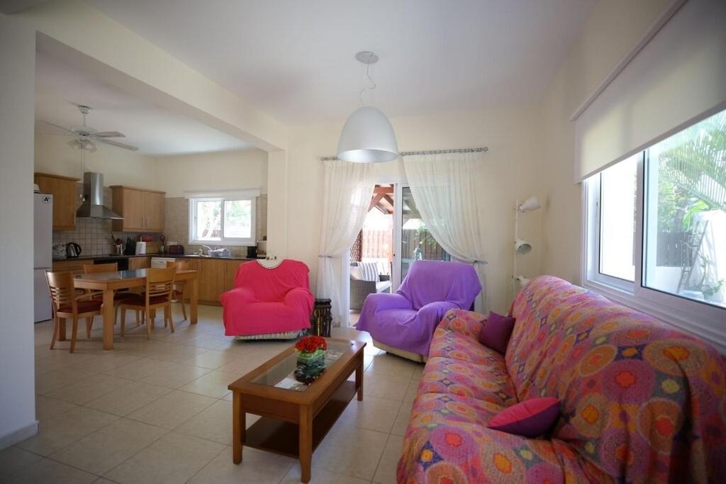 Unique Beach Luxurious Villas Айя-Напа Экстерьер фото
