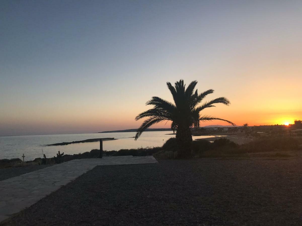 Unique Beach Luxurious Villas Айя-Напа Экстерьер фото